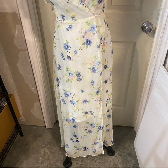 Altar’d  State Maxi Floral Wrap Dress in White womens Small white short sleeve - Picture 2 of 13